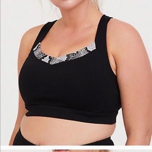 BLACK SNAKESKIN PRINT INSET WICKING SPORTS BRA